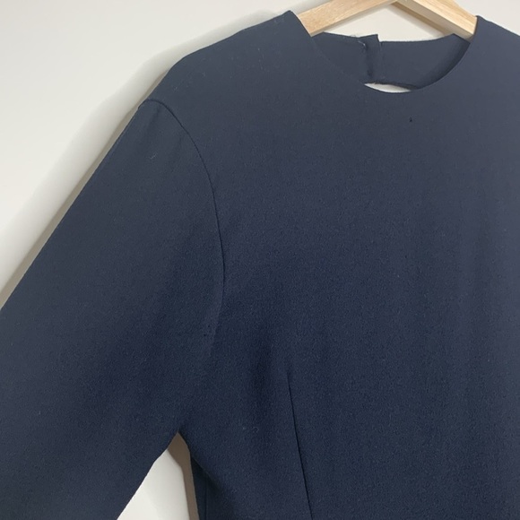 Pearl C | Vintage Black Crepe Wool Lined Long Sleeve Sheath Dress 6 - Picture 9 of 17